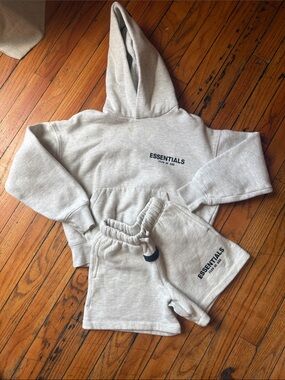 ESSENTIALS Kids Light Heather Gray Hoodie & Shorts Set